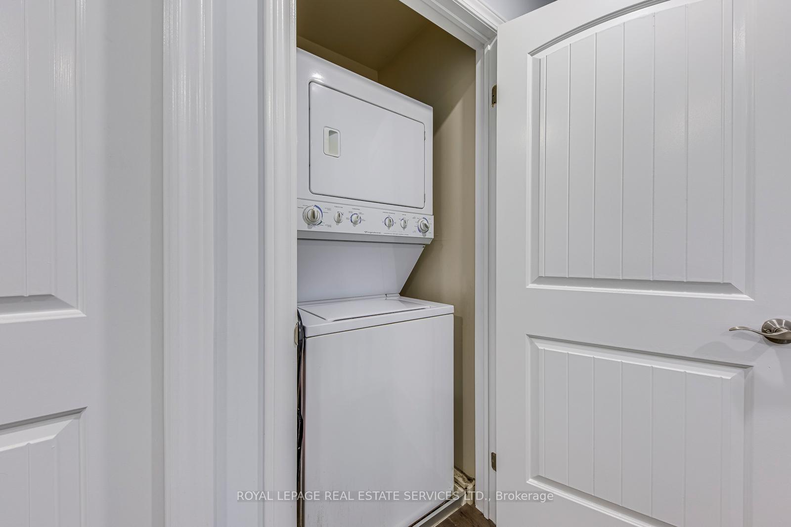 Photo 30 of 17 Katemore Drive, Guelph, Pineridge/Westminster Woods — HOMEH