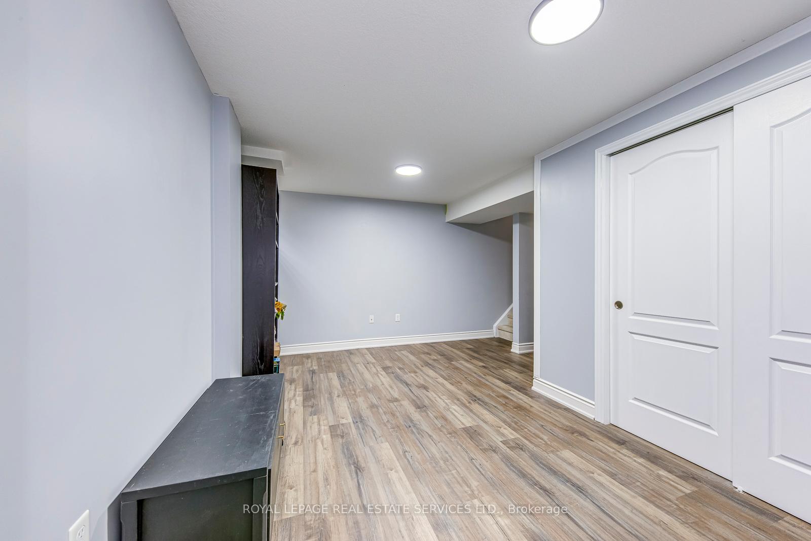 Photo 34 of 17 Katemore Drive, Guelph, Pineridge/Westminster Woods — HOMEH