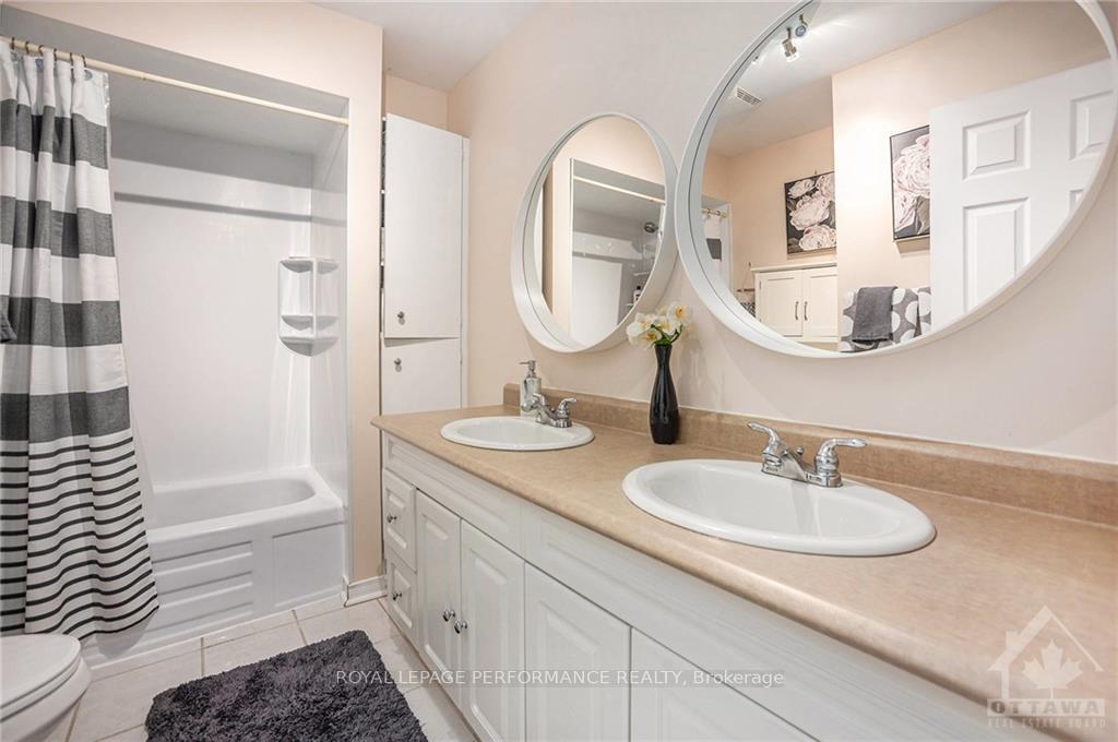 Photo 12 of 415 Kintyre, Ottawa, Carleton Square — HOMEH