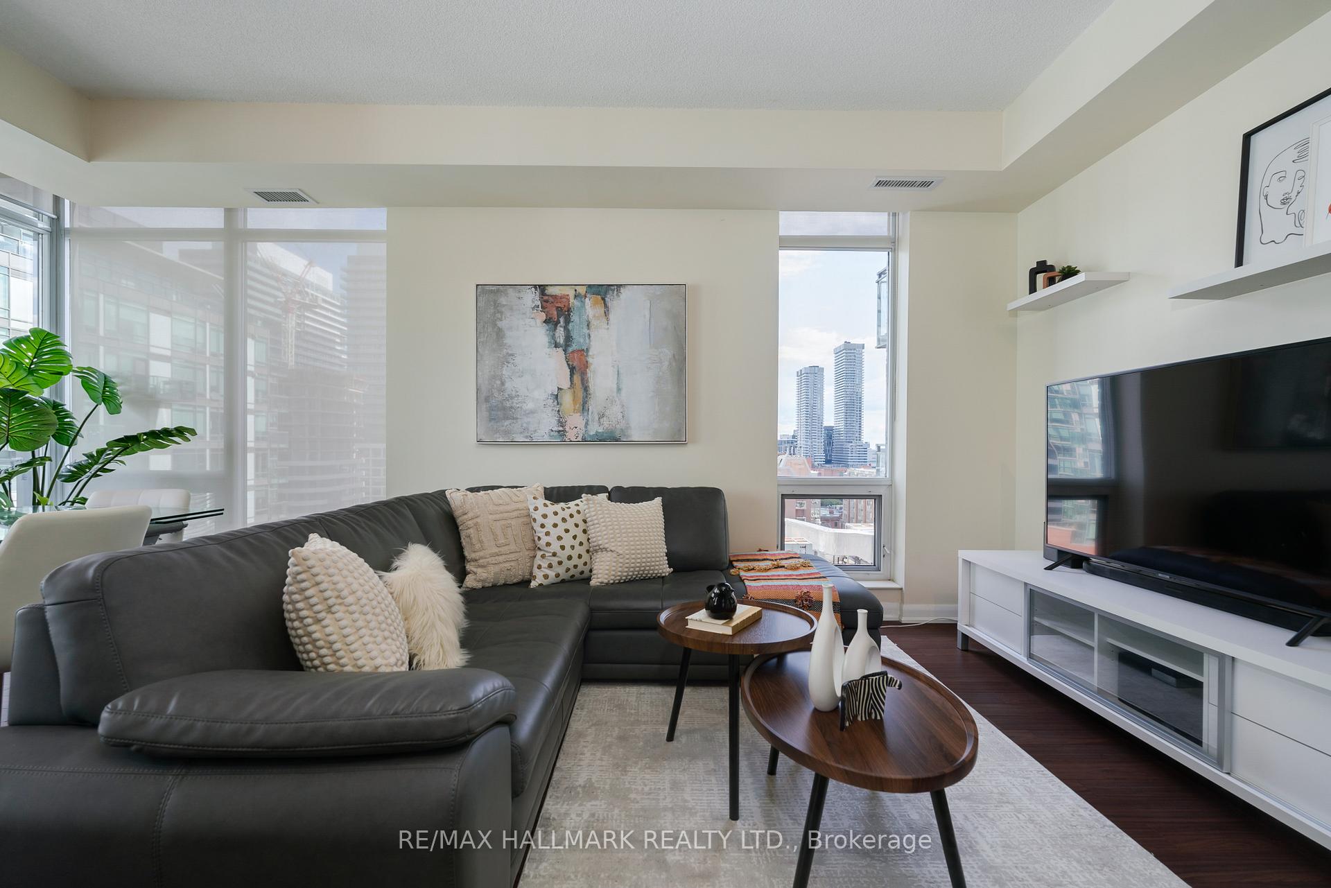 Photo 2 of Unit 1210, 205 Frederick Street, Toronto, Moss Park — HOMEH