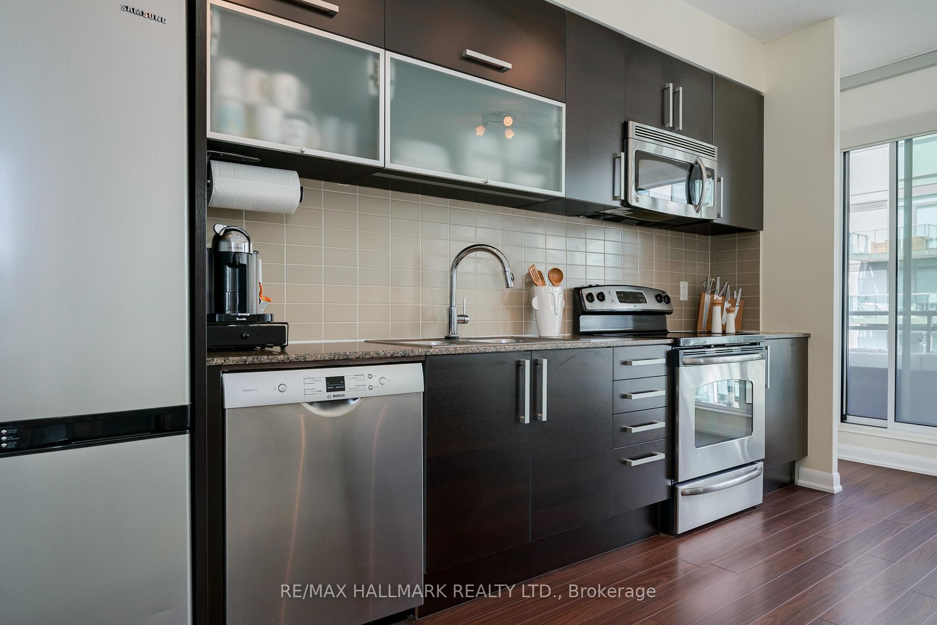 Photo 6 of Unit 1210, 205 Frederick Street, Toronto, Moss Park — HOMEH