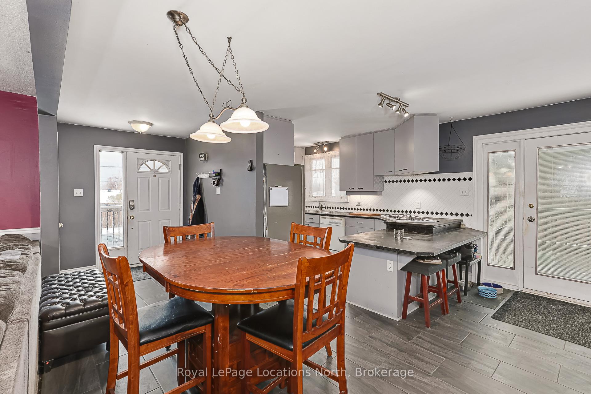 Photo 9 of 88 Campbell Street, Collingwood — HOMEH