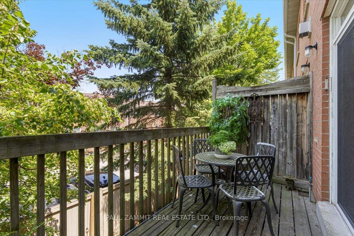 Photo 5 of Unit 23, 8038 Yonge Street, Vaughan, Uplands — HOMEH
