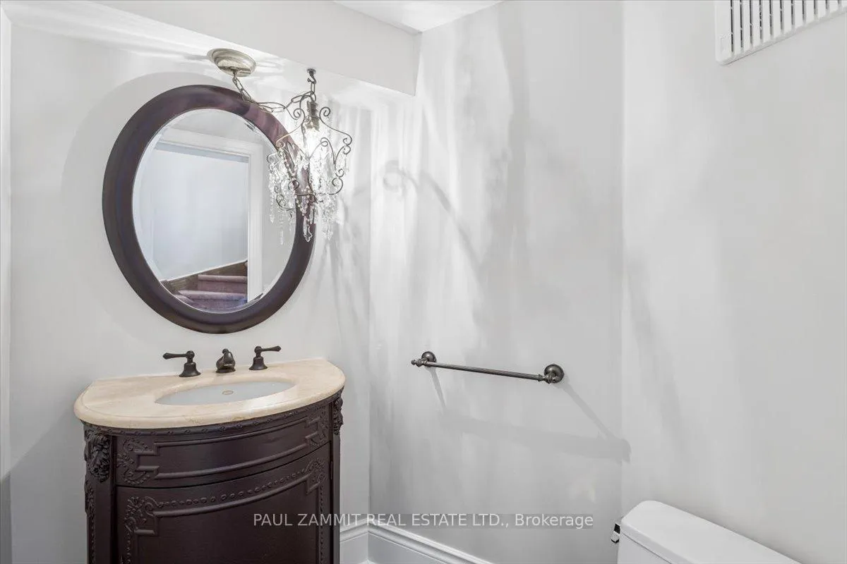 Photo 6 of Unit 23, 8038 Yonge Street, Vaughan, Uplands — HOMEH