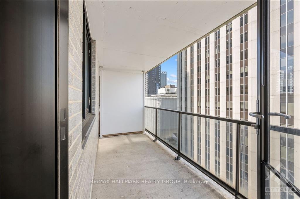 Photo 14 of Unit 1003, 18 Nepean Street, Ottawa, Ottawa Centre — HOMEH