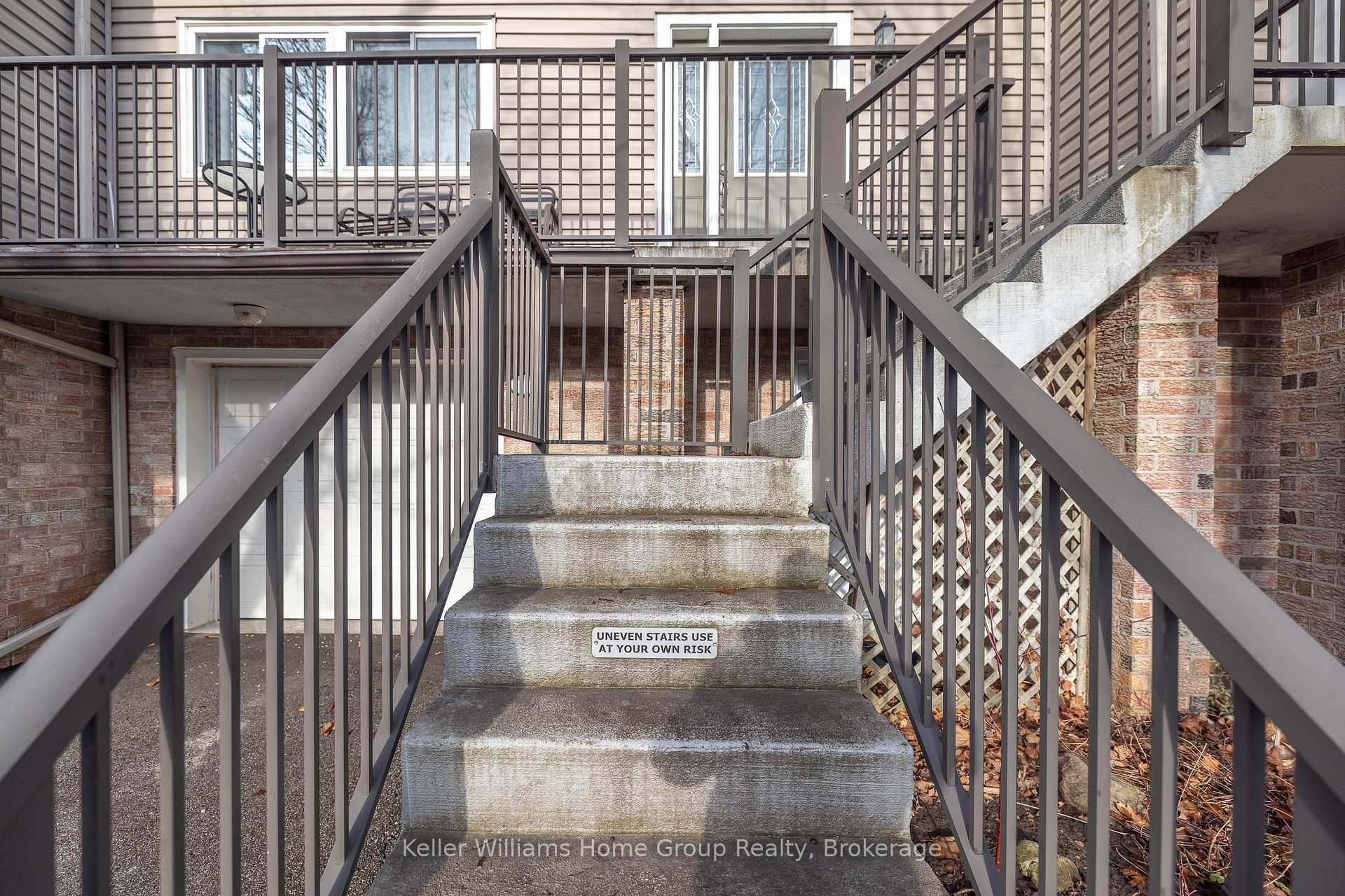 Photo 2 of Unit 15, 295 Water Street, Guelph, Dovercliffe Park/Old University — HOMEH