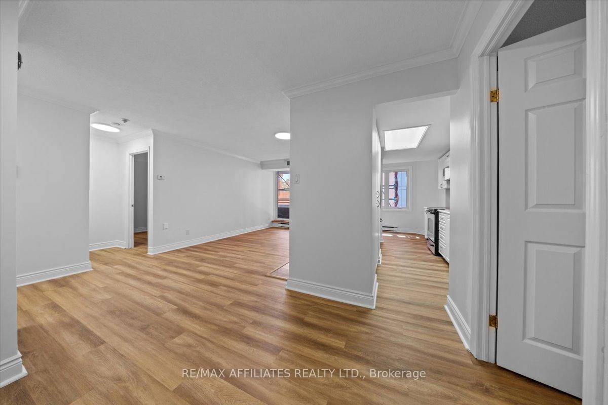 Photo 14 of Unit 302, 45 Argyle Avenue, Ottawa, Ottawa Centre/Golden Triangle — HOMEH
