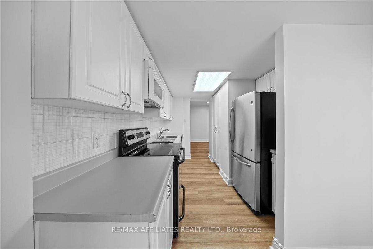 Photo 17 of Unit 302, 45 Argyle Avenue, Ottawa, Ottawa Centre/Golden Triangle — HOMEH