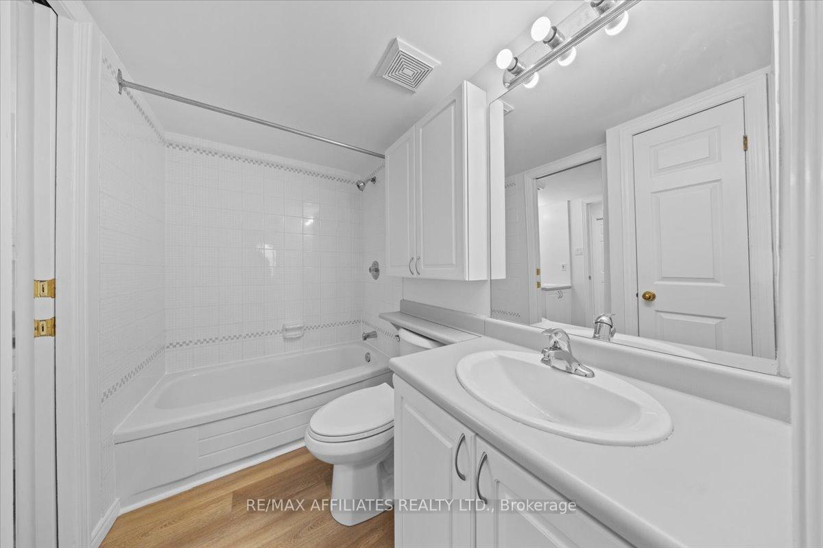 Photo 27 of Unit 302, 45 Argyle Avenue, Ottawa, Ottawa Centre/Golden Triangle — HOMEH