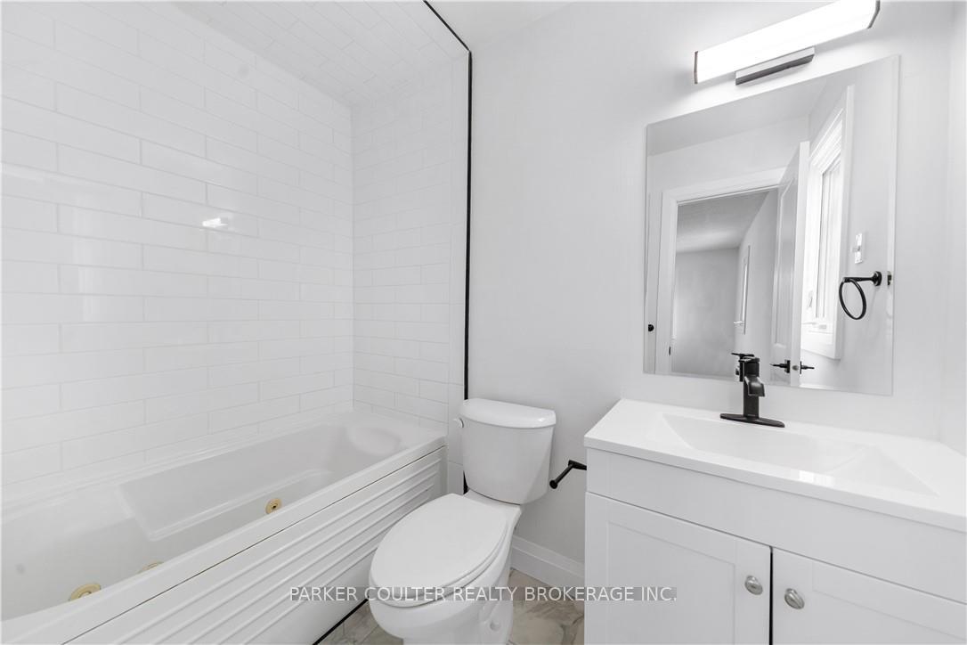 Photo 11 of Unit 18, 502 Essa Road, Barrie, Holly — HOMEH