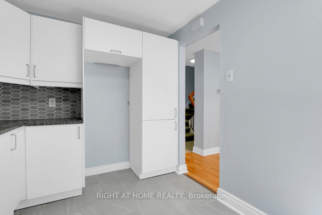 Photo 16 of Unit 92, 1913 Stonehenge Crescent S, Ottawa, Pineview — HOMEH