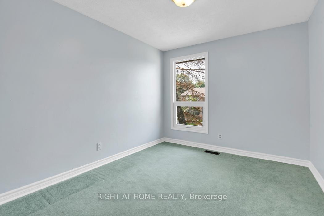 Photo 23 of Unit 92, 1913 Stonehenge Crescent S, Ottawa, Pineview — HOMEH