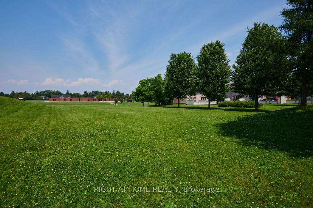 Photo 36 of Unit 92, 1913 Stonehenge Crescent S, Ottawa, Pineview — HOMEH