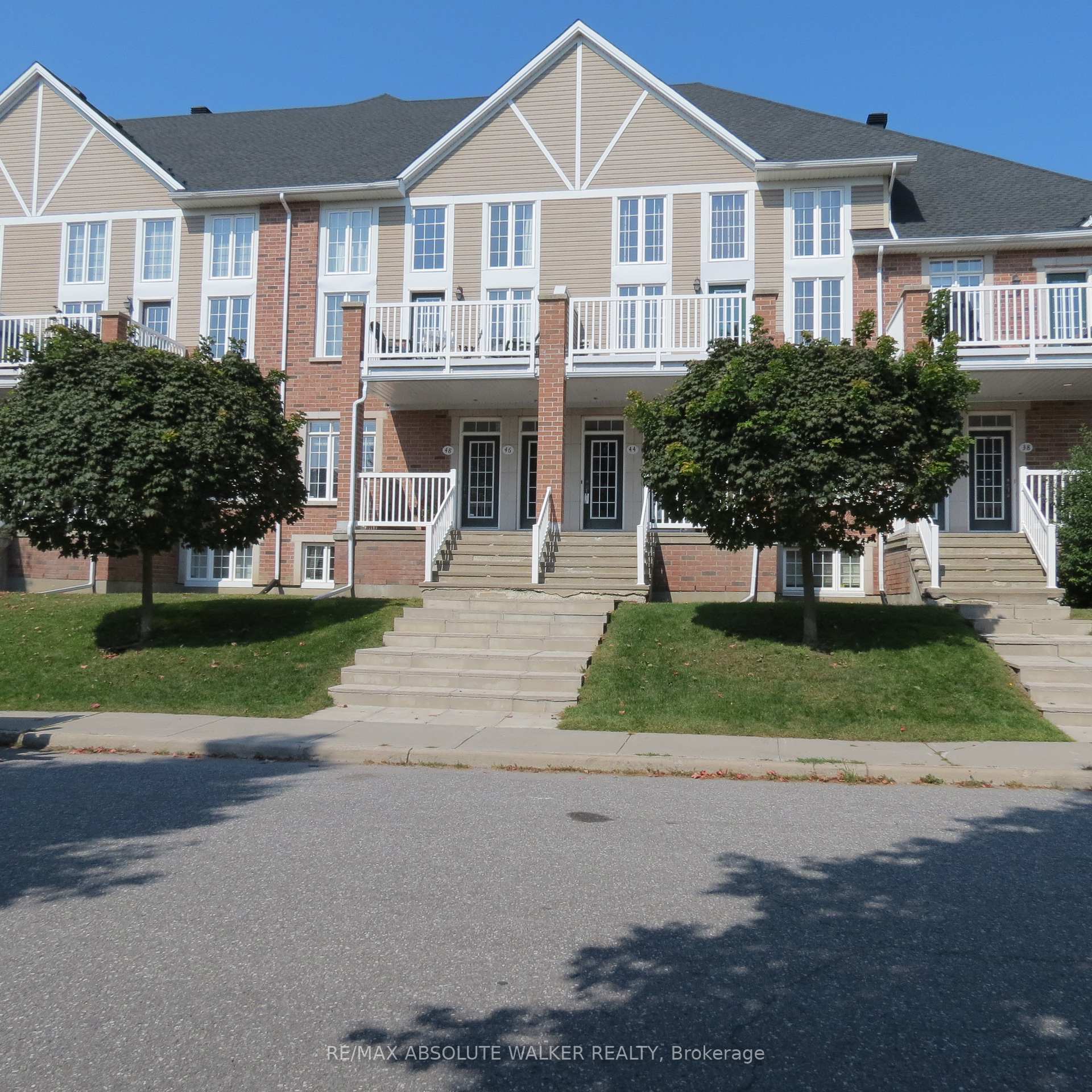 Photo 1 of 48 Edenvale Drive, Ottawa, Kanata - Beaverbrook — HOMEH