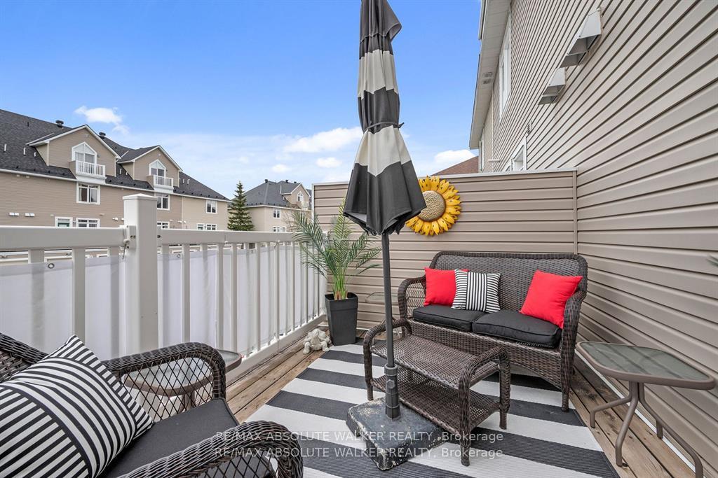 Photo 21 of 48 Edenvale Drive, Ottawa, Kanata - Beaverbrook — HOMEH