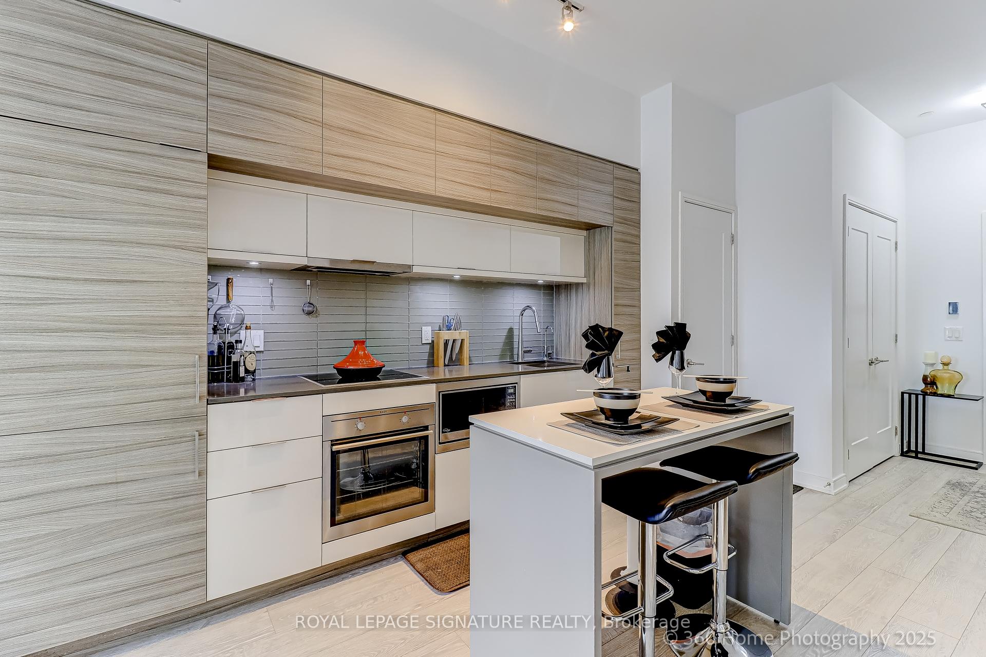 Photo 2 of Unit 2203, 88 Scott Street, Toronto, Church-Yonge Corridor — HOMEH