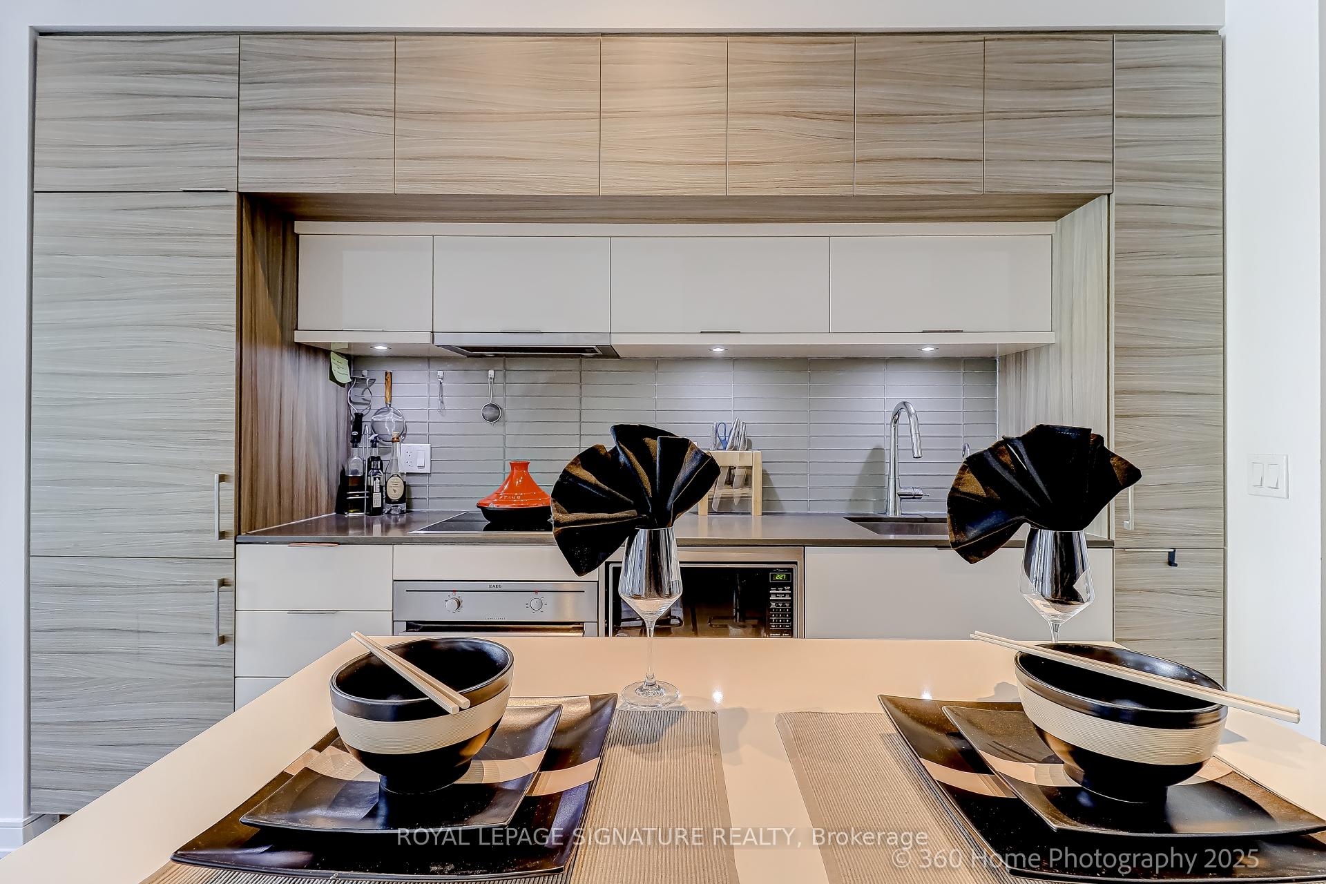 Photo 17 of Unit 2203, 88 Scott Street, Toronto, Church-Yonge Corridor — HOMEH