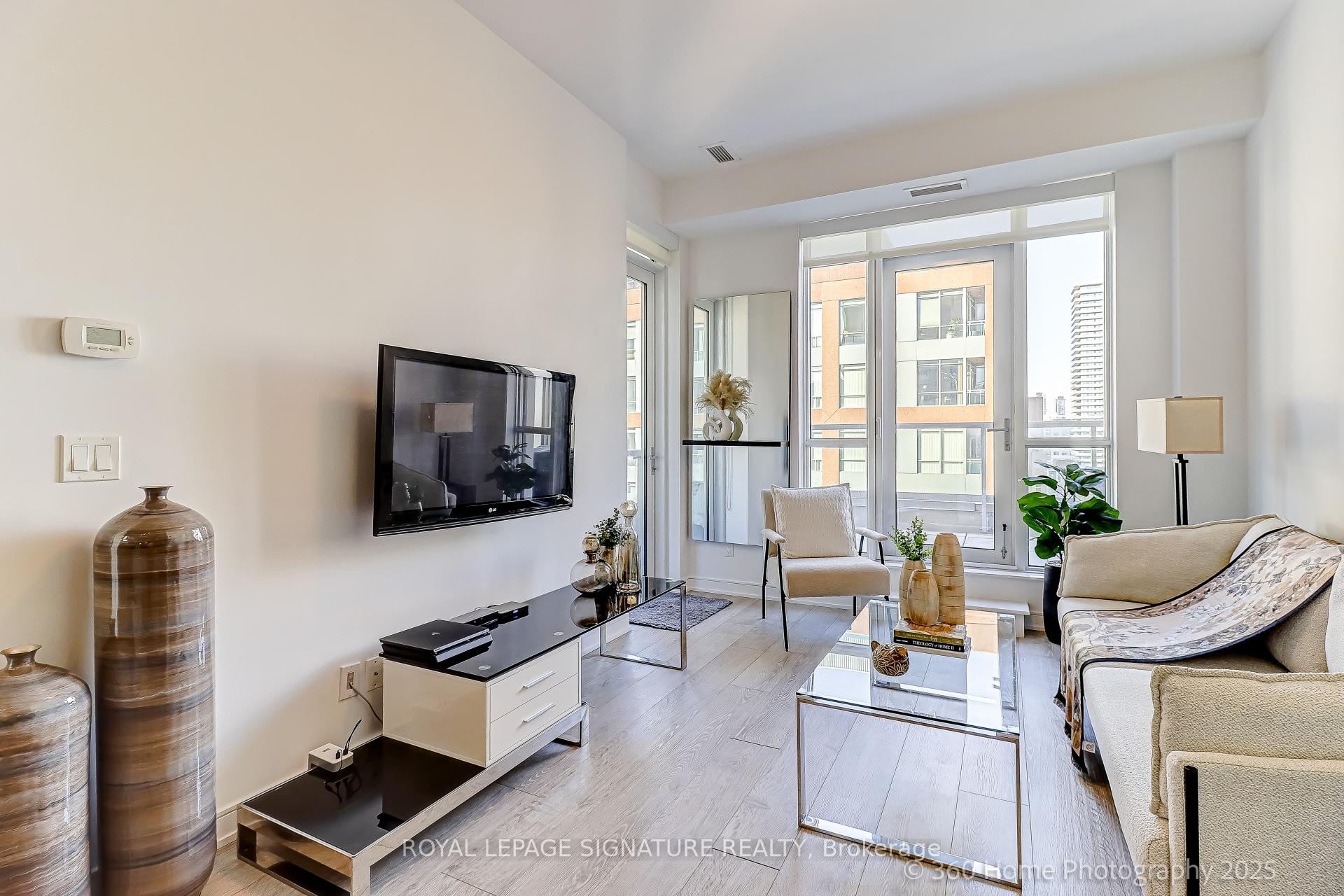 Photo 18 of Unit 2203, 88 Scott Street, Toronto, Church-Yonge Corridor — HOMEH