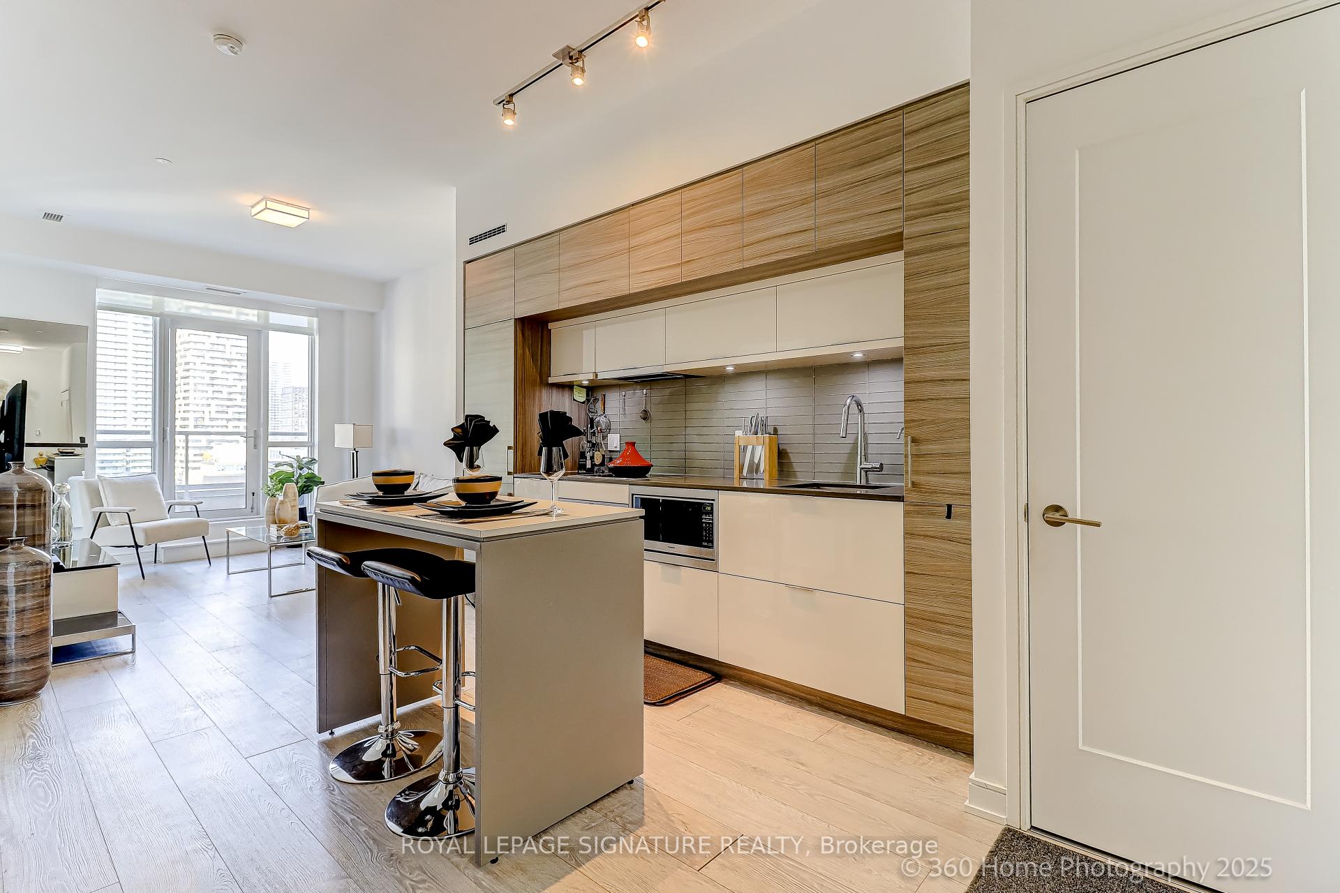 Photo 26 of Unit 2203, 88 Scott Street, Toronto, Church-Yonge Corridor — HOMEH