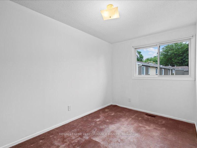 Photo 12 of Unit 167, 1512 Lassiter Terrace, Ottawa, Beaconwood — HOMEH