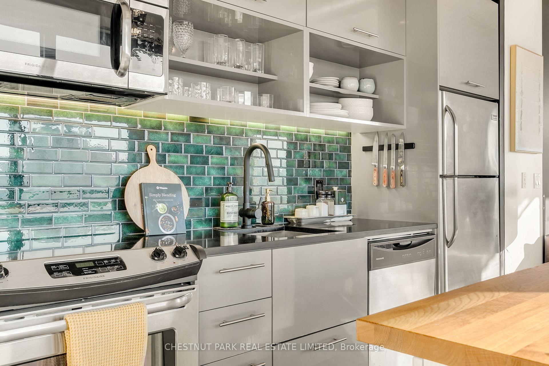 Photo 12 of Unit 1511, 51 Trolley Crescent, Toronto, Moss Park — HOMEH