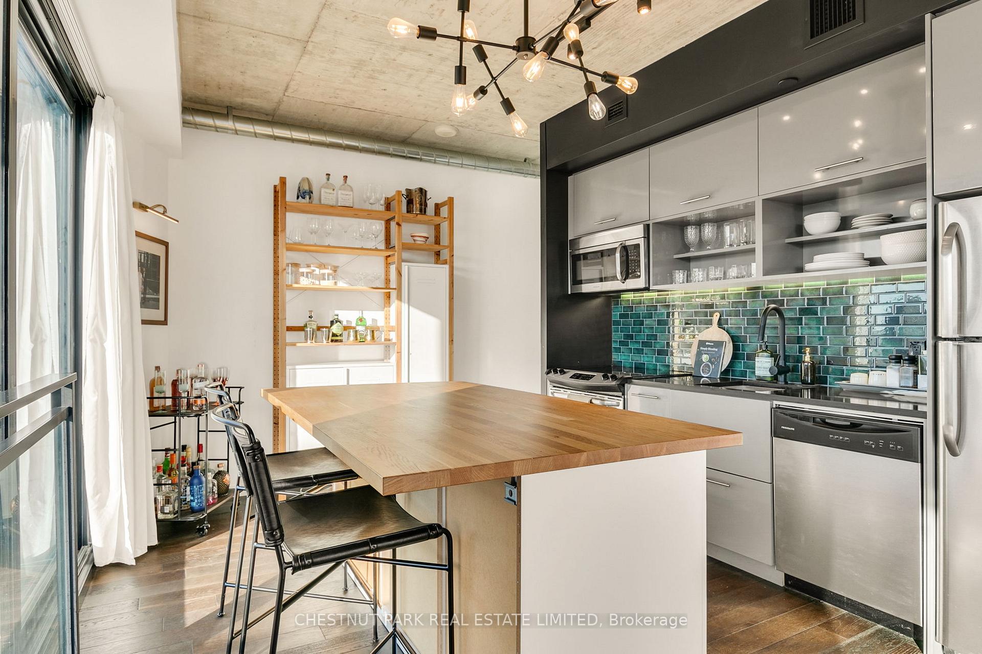 Photo 13 of Unit 1511, 51 Trolley Crescent, Toronto, Moss Park — HOMEH