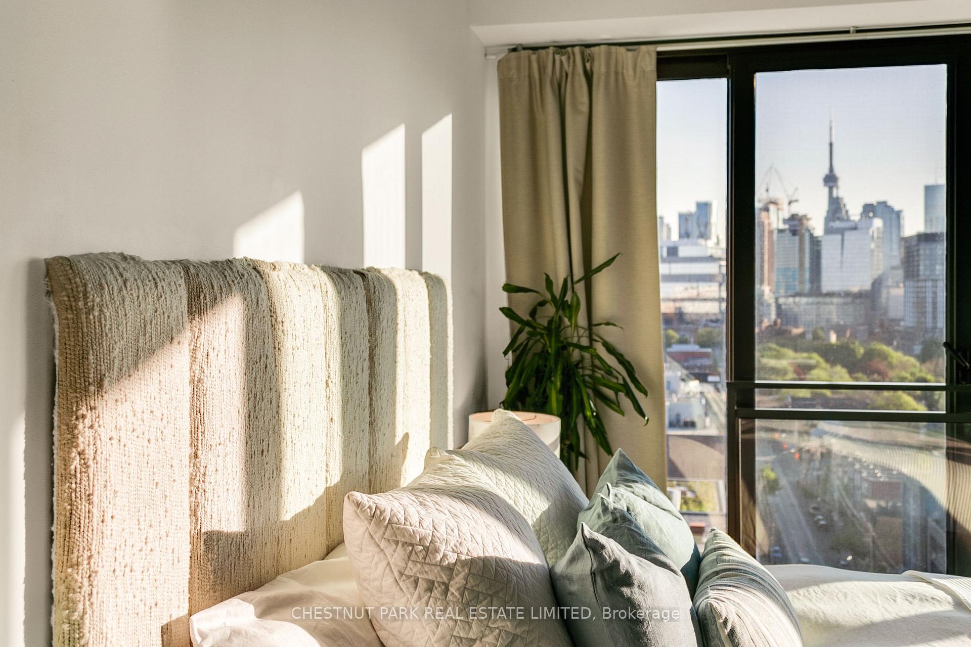 Photo 23 of Unit 1511, 51 Trolley Crescent, Toronto, Moss Park — HOMEH