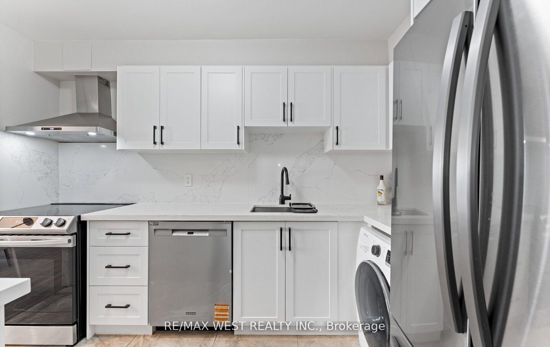 Photo 14 of Unit 2910, 5 Massey Square, Toronto, Crescent Town — HOMEH