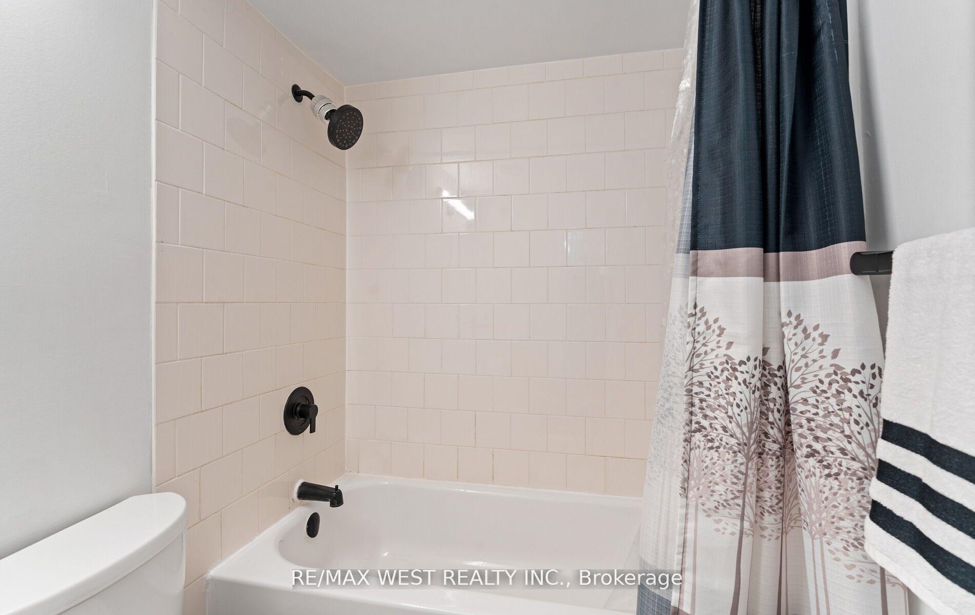 Photo 24 of Unit 2910, 5 Massey Square, Toronto, Crescent Town — HOMEH