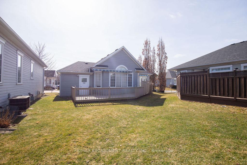 Photo 3 of Unit 13, 91 Silverbirch Boulevard, Hamilton, Villages of Glancaster — HOMEH