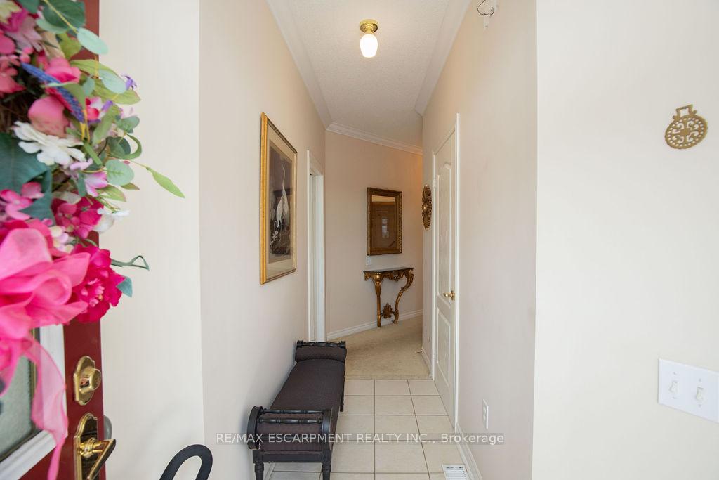 Photo 7 of Unit 13, 91 Silverbirch Boulevard, Hamilton, Villages of Glancaster — HOMEH