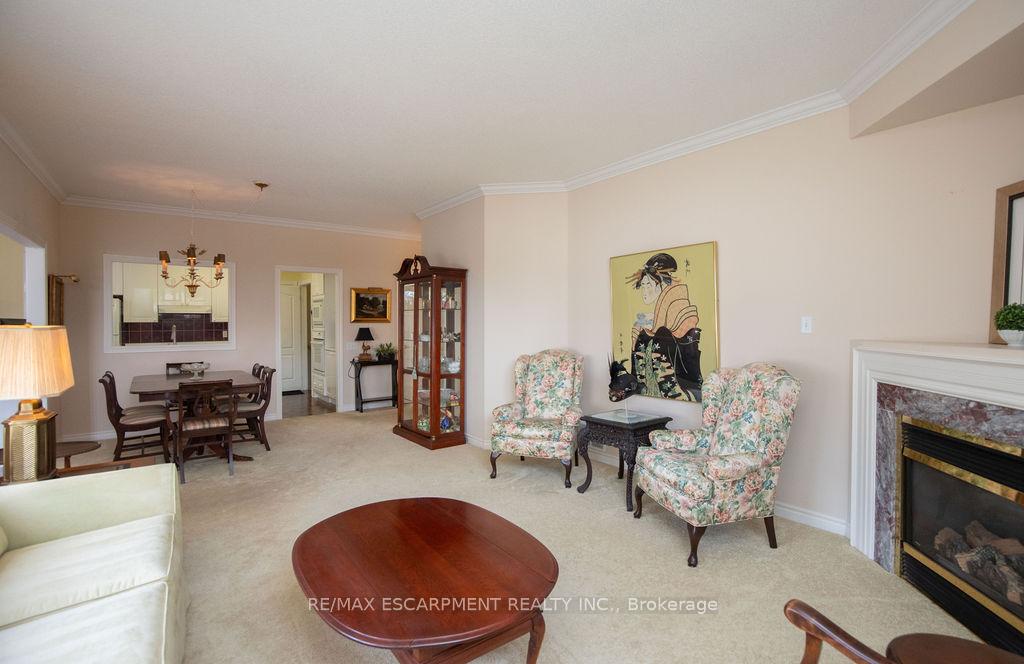Photo 9 of Unit 13, 91 Silverbirch Boulevard, Hamilton, Villages of Glancaster — HOMEH