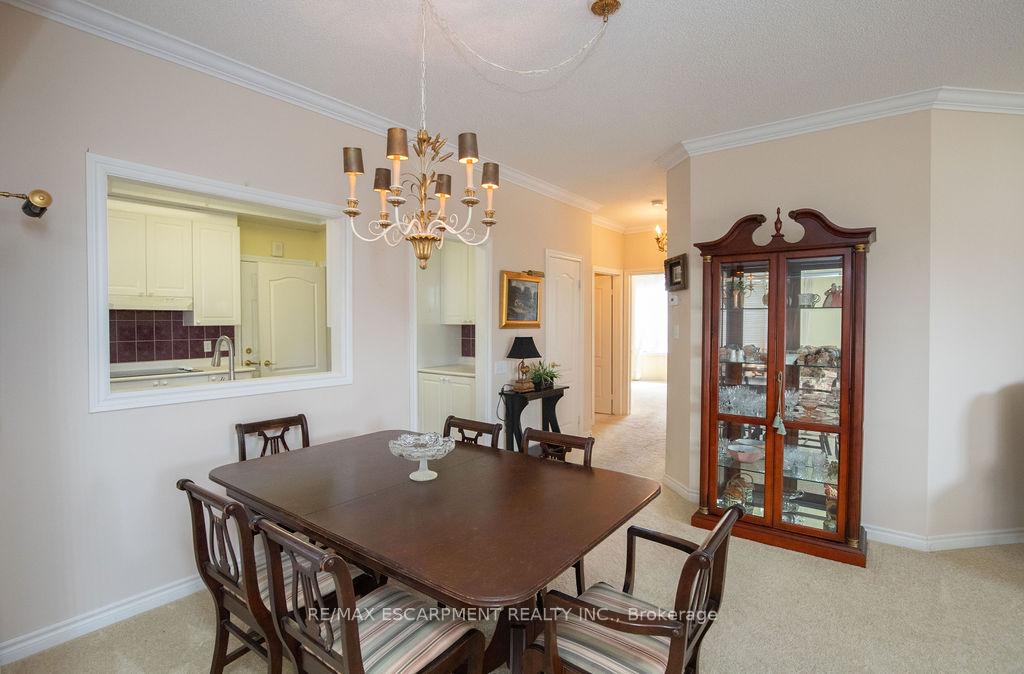 Photo 13 of Unit 13, 91 Silverbirch Boulevard, Hamilton, Villages of Glancaster — HOMEH