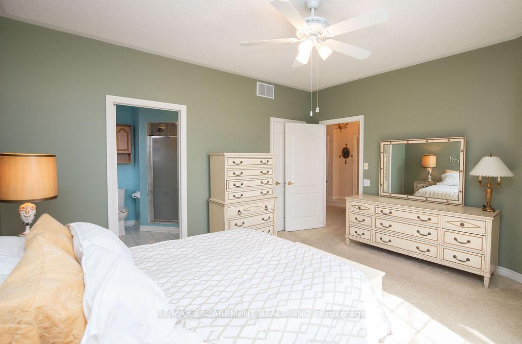 Photo 23 of Unit 13, 91 Silverbirch Boulevard, Hamilton, Villages of Glancaster — HOMEH
