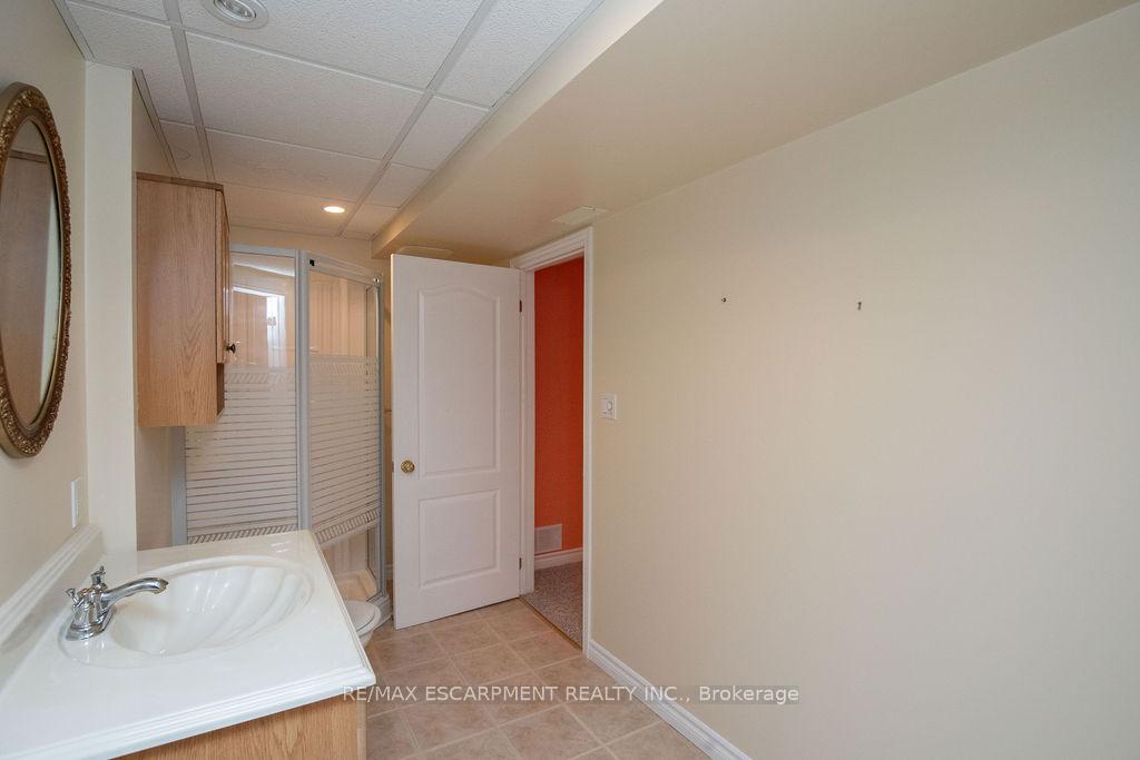 Photo 32 of Unit 13, 91 Silverbirch Boulevard, Hamilton, Villages of Glancaster — HOMEH