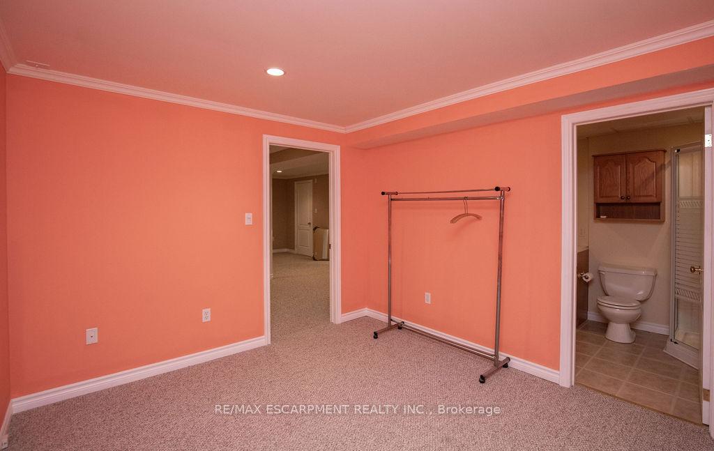 Photo 37 of Unit 13, 91 Silverbirch Boulevard, Hamilton, Villages of Glancaster — HOMEH