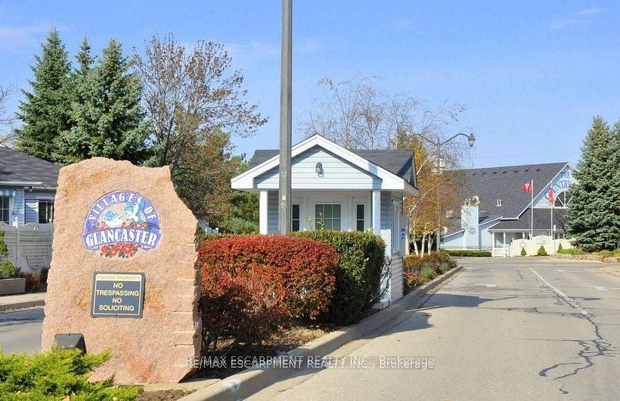 Photo 38 of Unit 13, 91 Silverbirch Boulevard, Hamilton, Villages of Glancaster — HOMEH