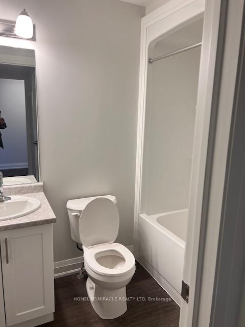 Photo 10 of Unit 400, 118 Summersides Boulevard, Pelham, Fonthill — HOMEH