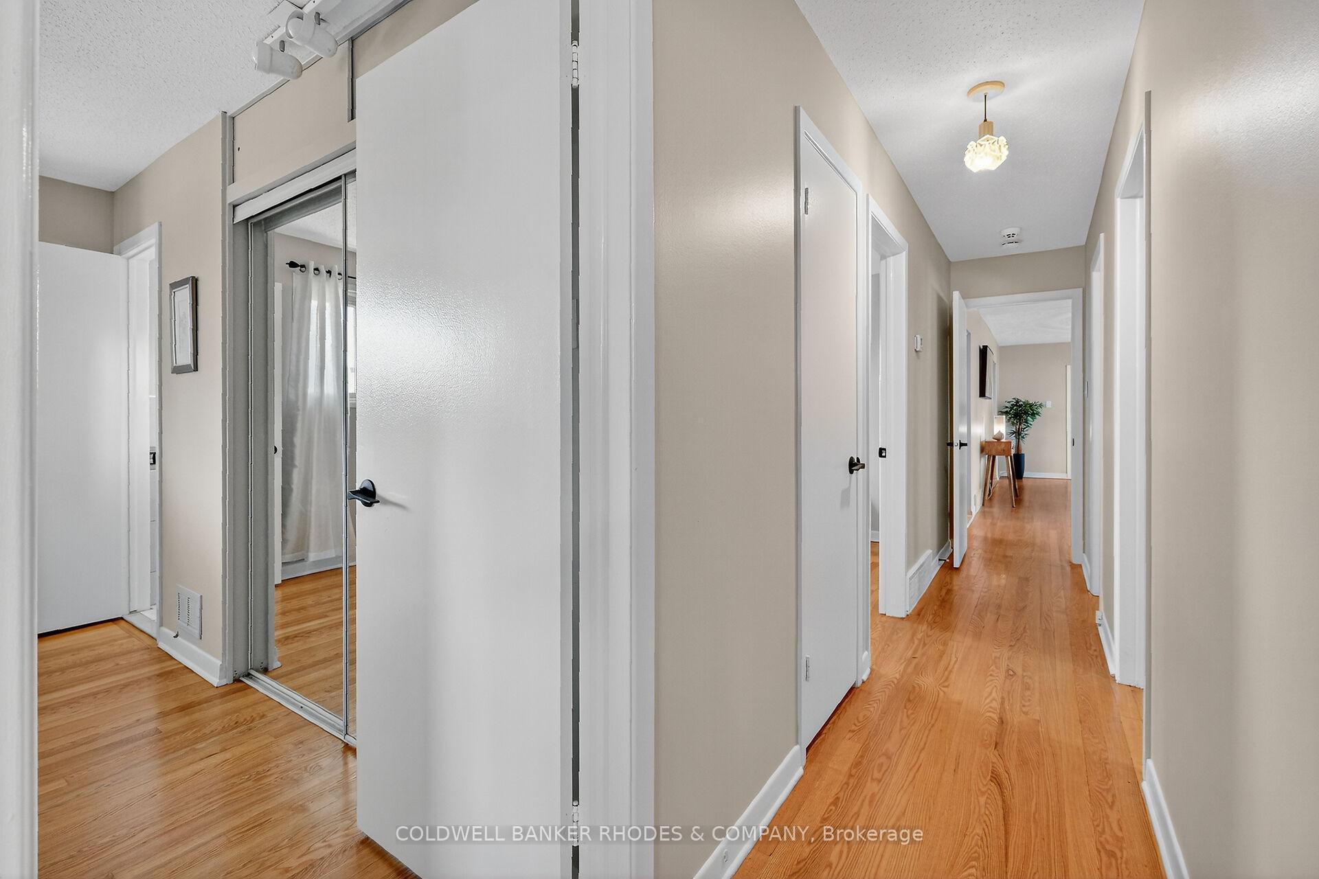 Photo 22 of 11 Willeth Avenue, Ottawa, City View/Skyline/Fisher Heights/Parkwood Hills — HOMEH