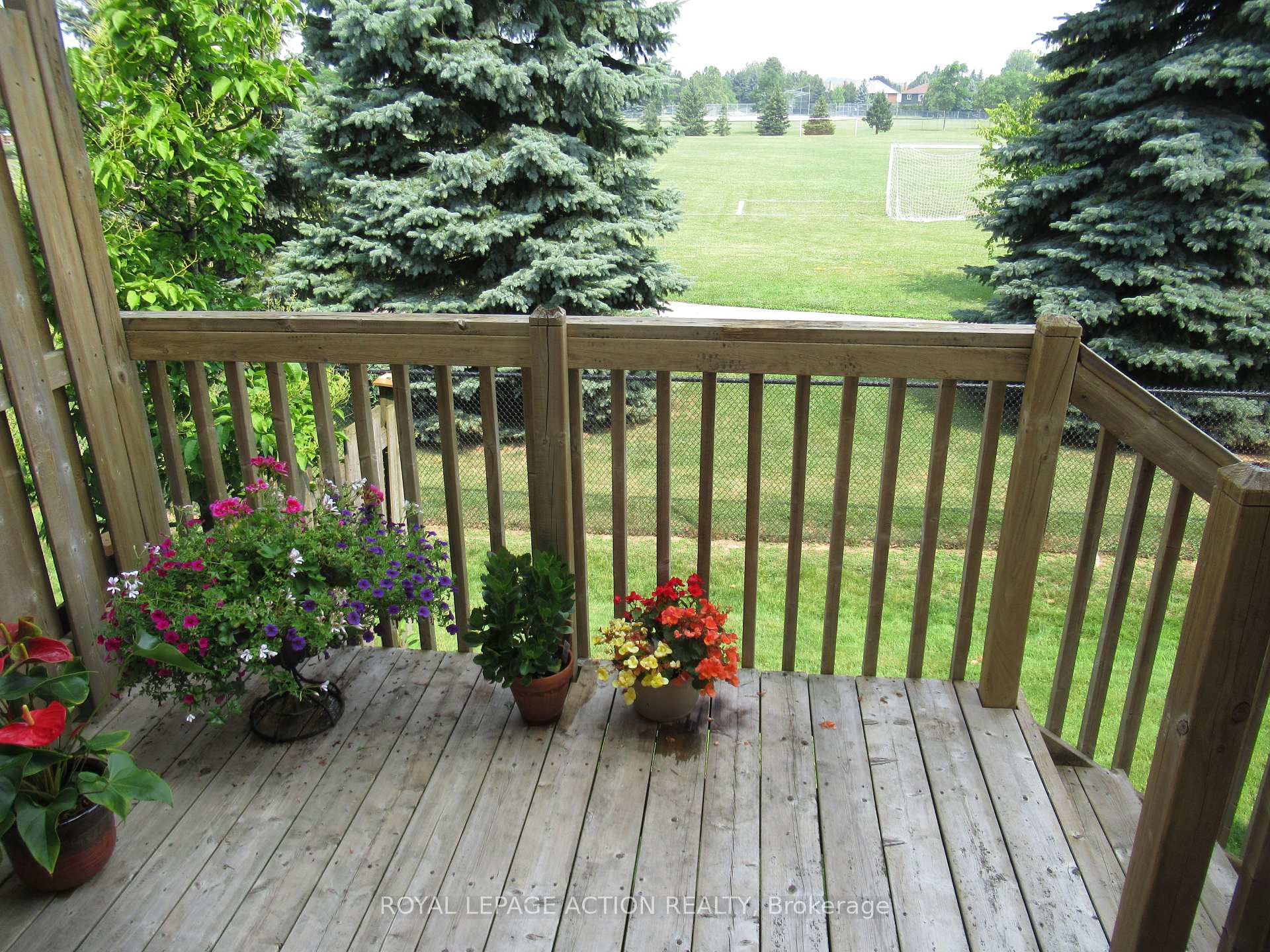 Photo 30 of Unit 20, 232 Stonehenge Drive, Hamilton, Meadowlands — HOMEH