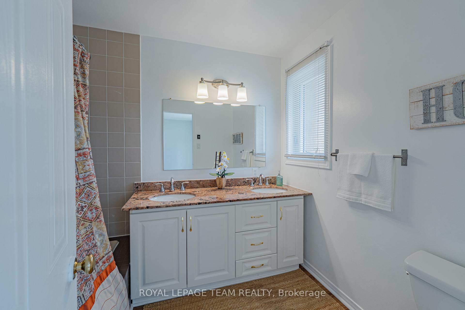 Photo 32 of 28 Huntview Private, Ottawa, Hunt Club/Western Community — HOMEH