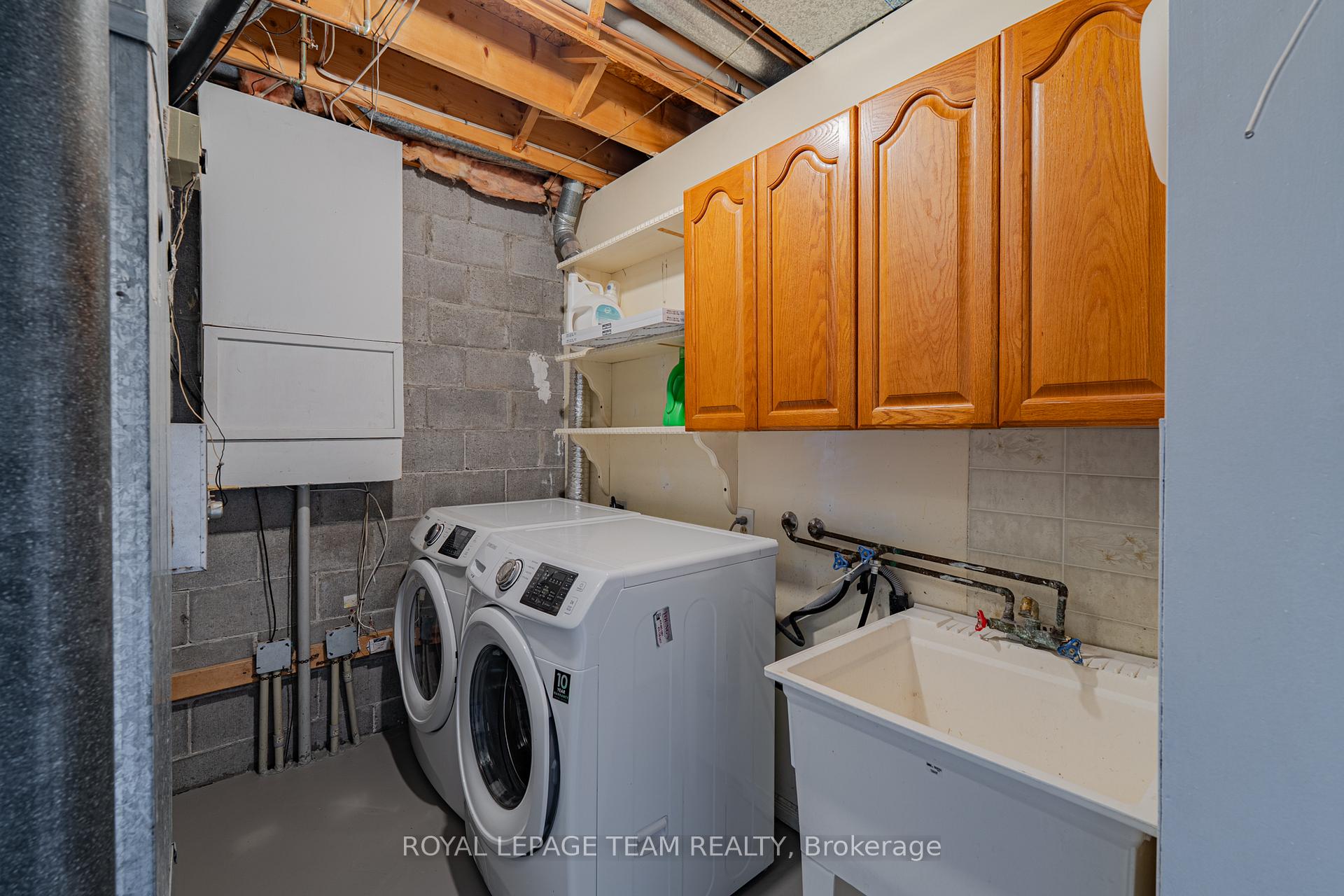 Photo 44 of 28 Huntview Private, Ottawa, Hunt Club/Western Community — HOMEH