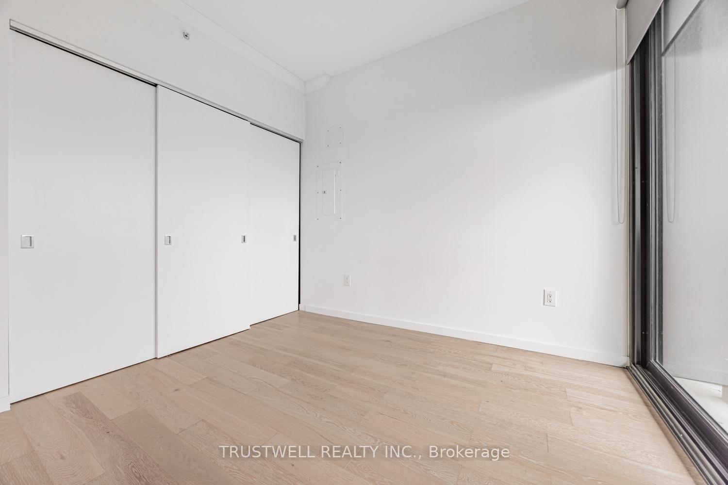 Photo 19 of Unit 2507, 170 Bayview Avenue, Toronto, Waterfront Communities — HOMEH