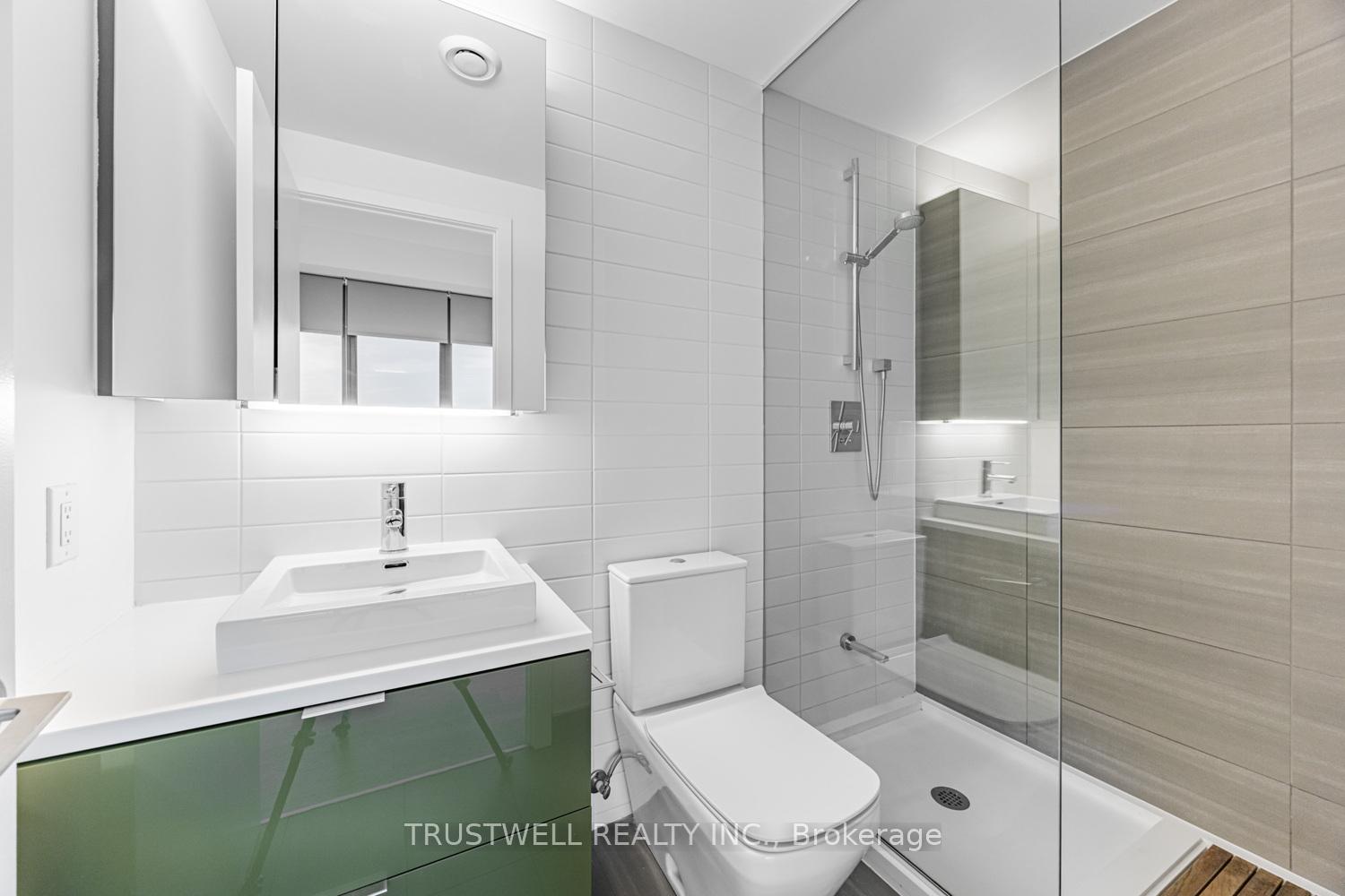 Photo 20 of Unit 2507, 170 Bayview Avenue, Toronto, Waterfront Communities — HOMEH