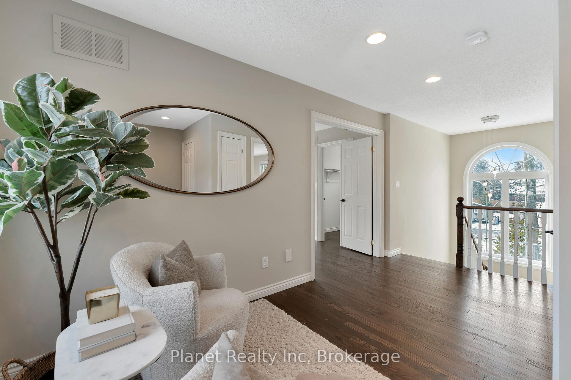 Photo 21 of Unit 7, 25 Manor Park Crescent, Guelph, Dovercliffe Park/Old University — HOMEH