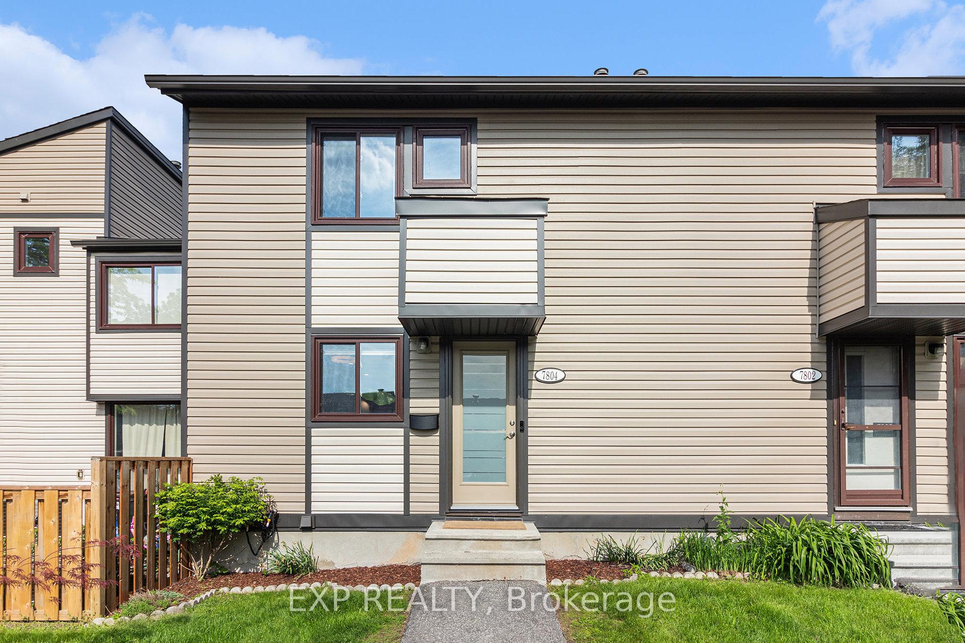 Photo 2 of 7804 Jeanne D'arc Boulevard, Ottawa, Convent Glen North — HOMEH