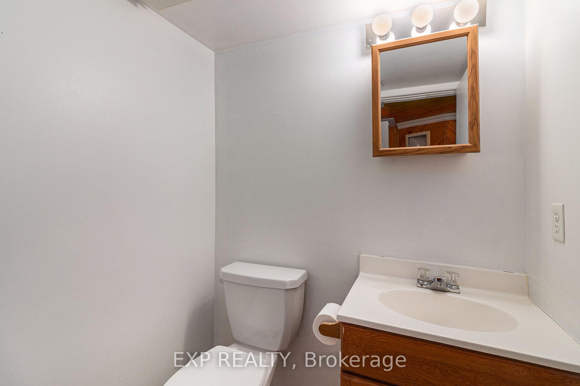 Photo 16 of 7804 Jeanne D'arc Boulevard, Ottawa, Convent Glen North — HOMEH