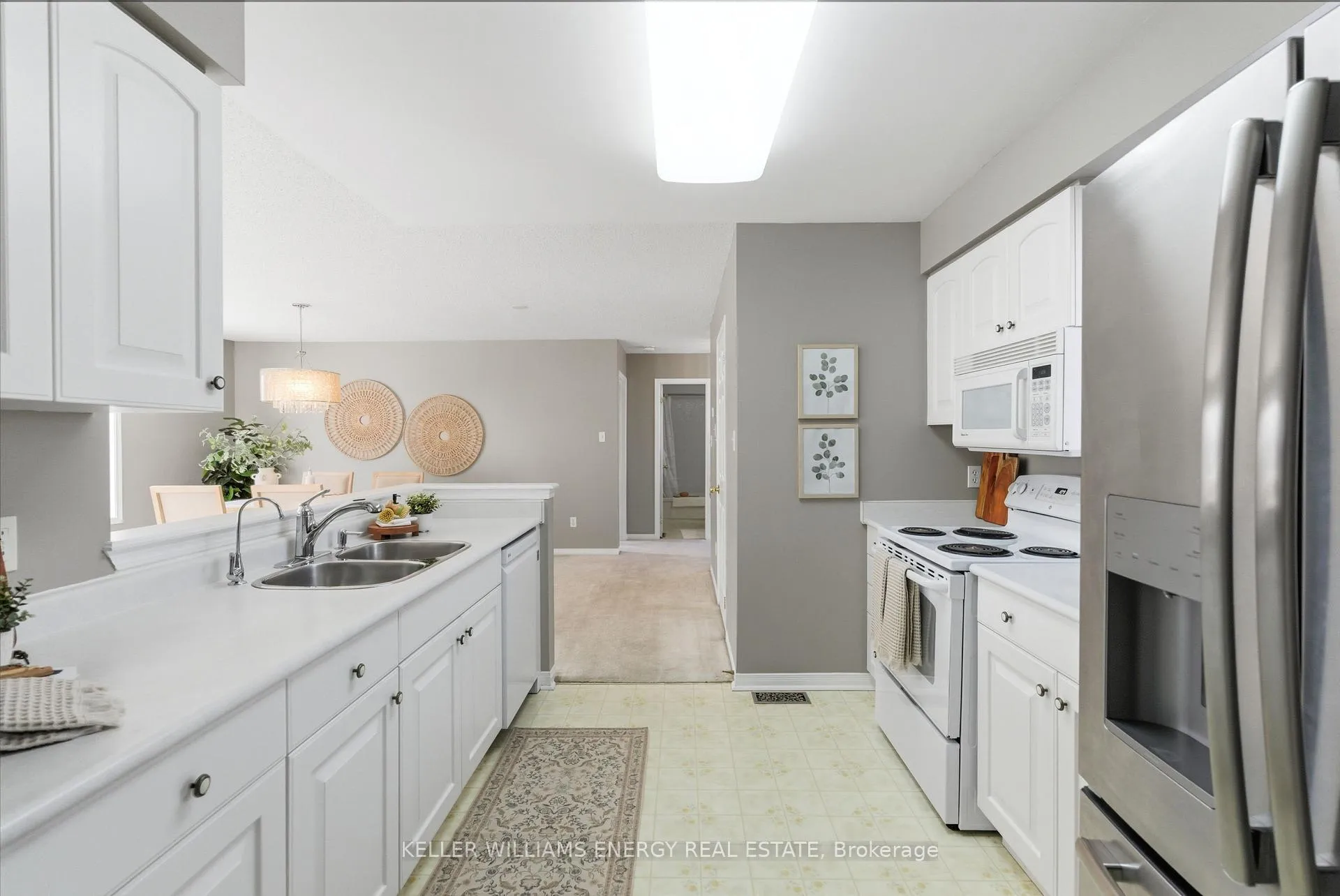 Photo 15 of 21 Heritage Lane, Clarington, Newcastle — HOMEH