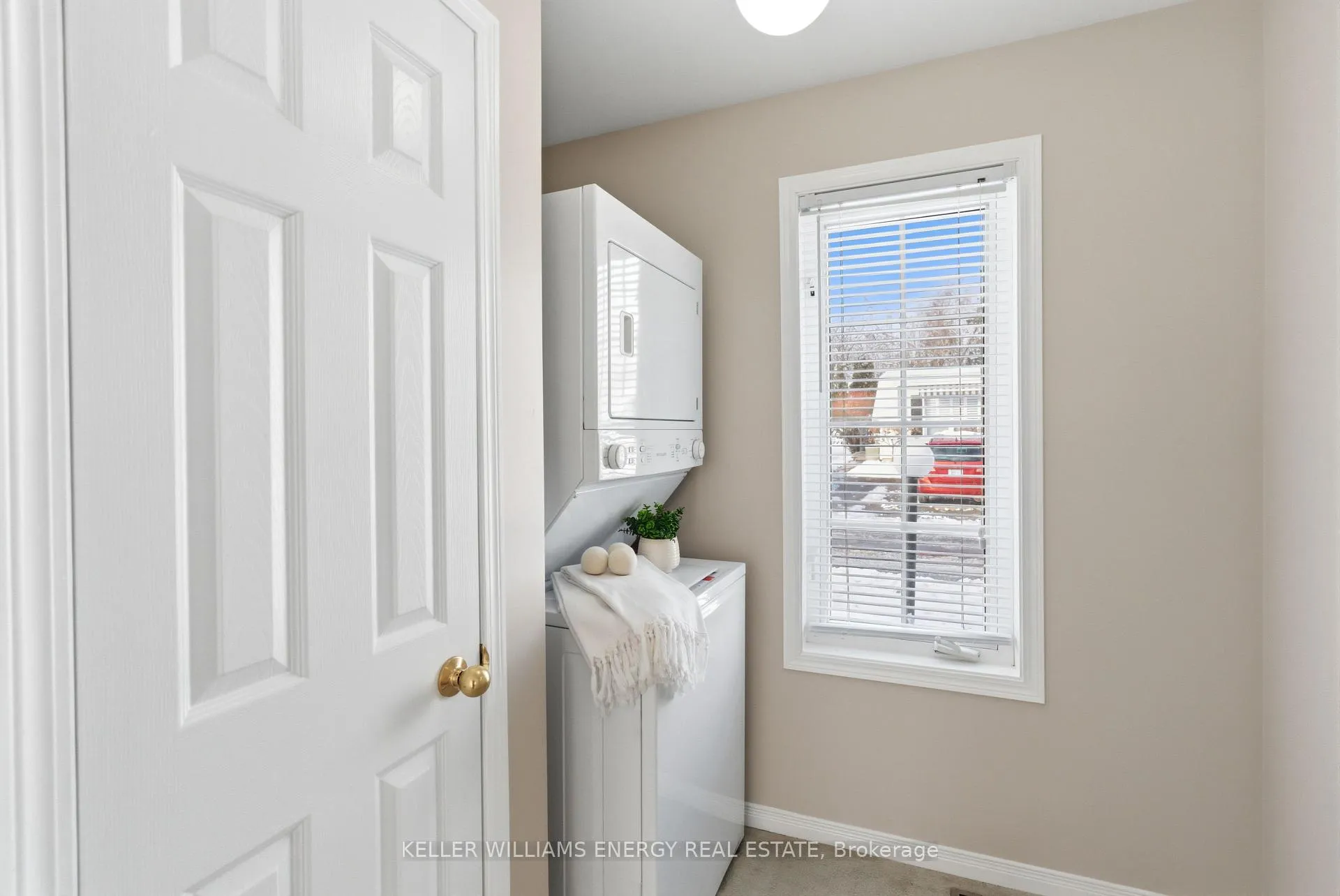 Photo 35 of 21 Heritage Lane, Clarington, Newcastle — HOMEH
