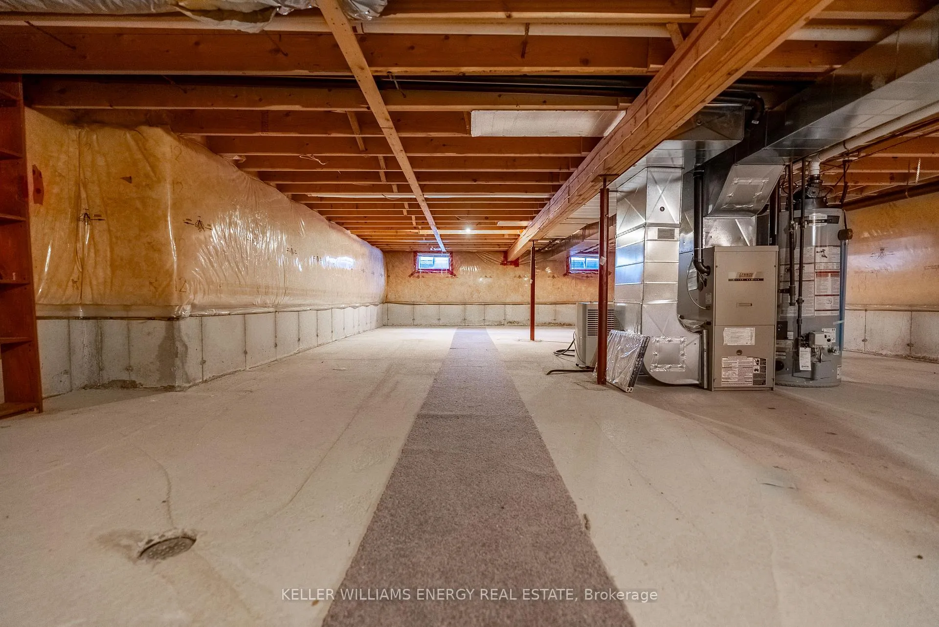Photo 40 of 21 Heritage Lane, Clarington, Newcastle — HOMEH